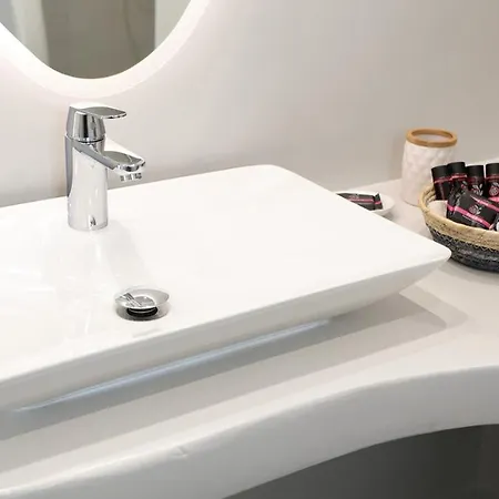 Διαμέρισμα Mnp Εγκαρές